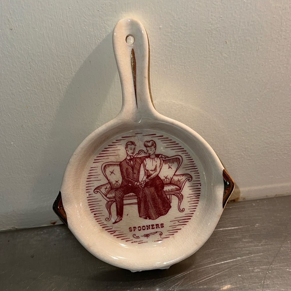 VINTAGE MCM Vintage Spooners Ceramic Wall Decor